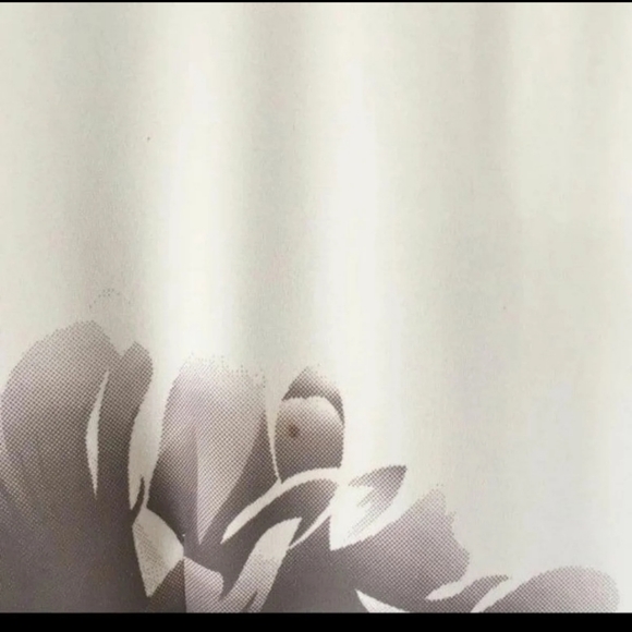 Maurie & Eve Madison Floral Dress - Picture 4 of 4